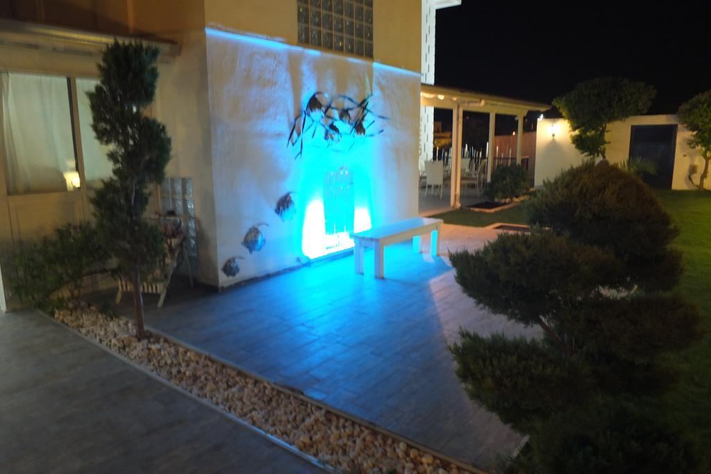 Lapis Port Surf Hotel Alacati Exterior photo