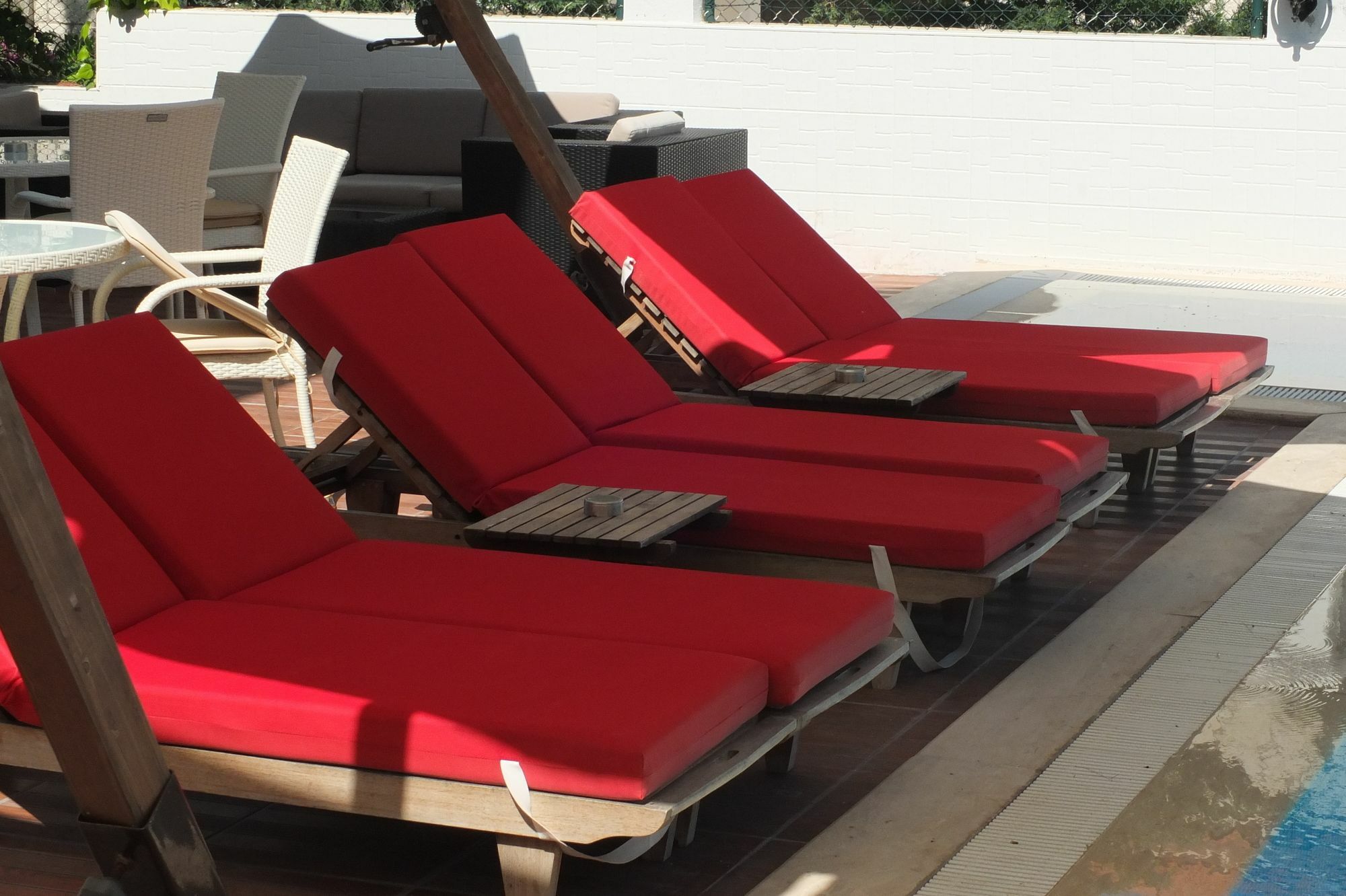 Lapis Port Surf Hotel Alacati Exterior photo